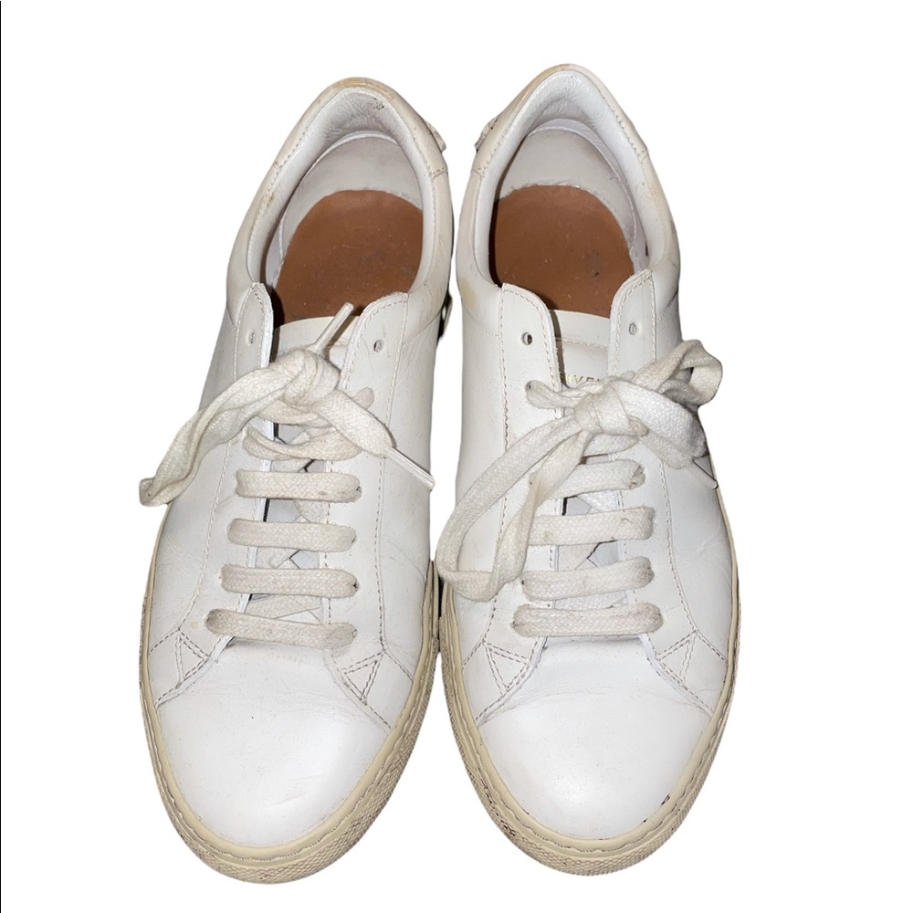 White leather Givenchy sneakers